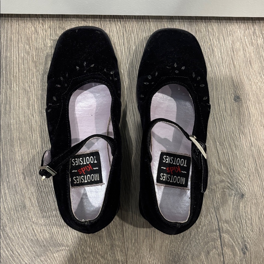 Girls Black Velvet Dress Shoes